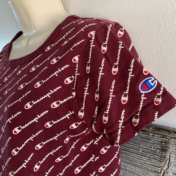 Champion burgundy all-over script croptop sz small - Picture 2 of 4
